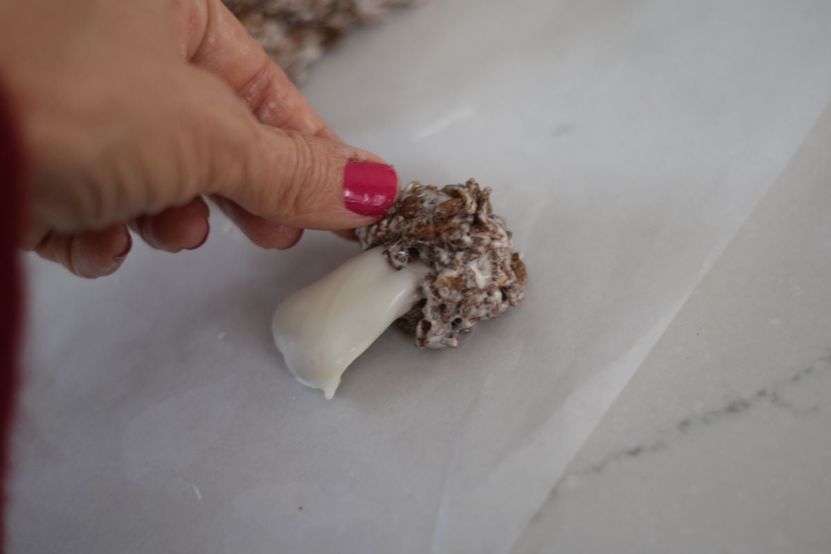 making rice krispies turkey legs