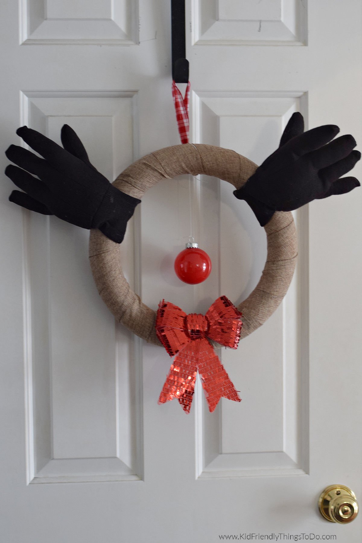 DIY Rudolph Wreath