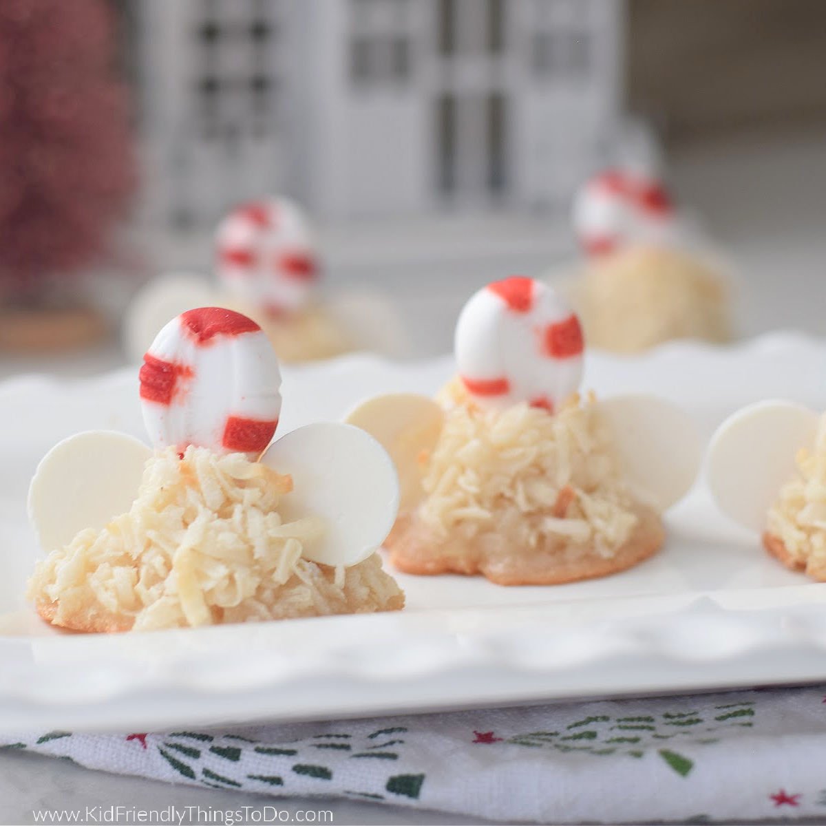 Christmas Angel Coconut Macaroons