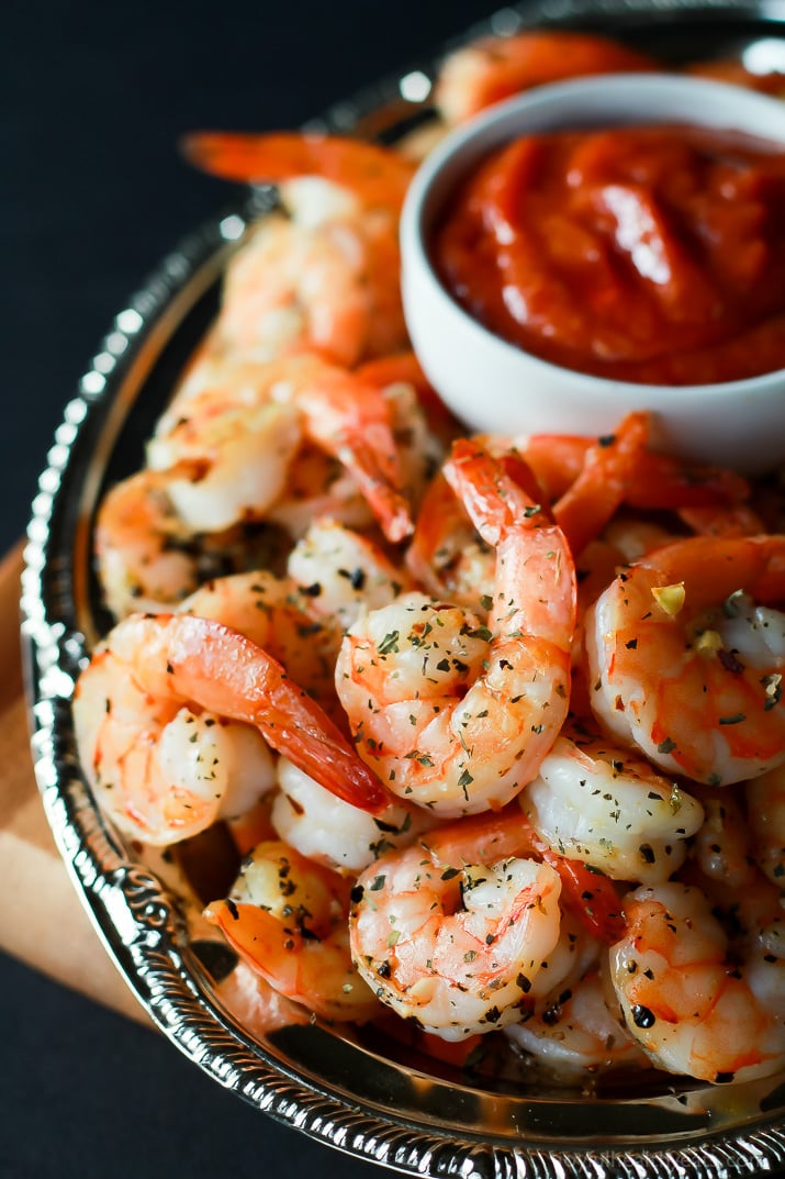roundGarlic-Herb-Roasted-Shrimp-with-Homemade-Cocktail-Sauce-4