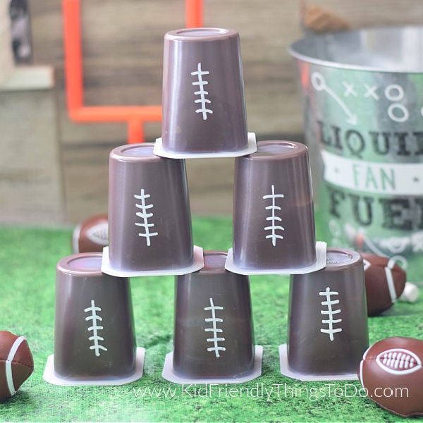 Read more about the article Football Pudding Cups Kid-Friendly Super Bowl Snack Idea