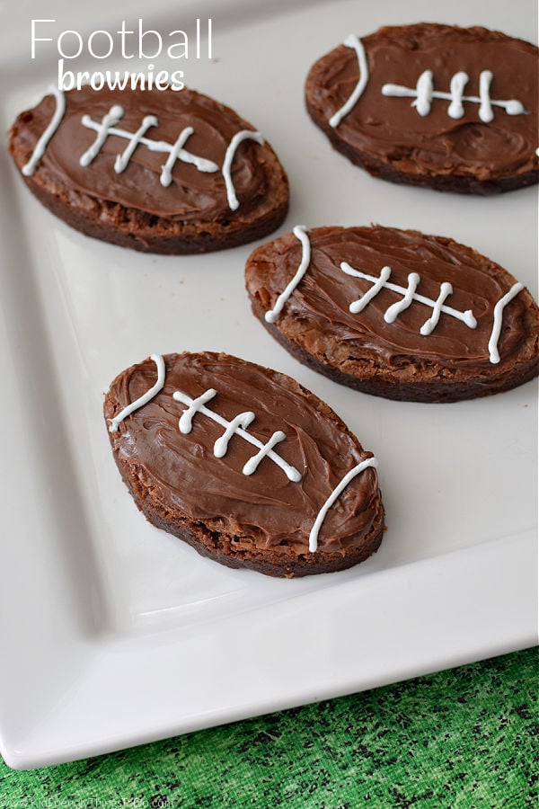 easy football brownies 