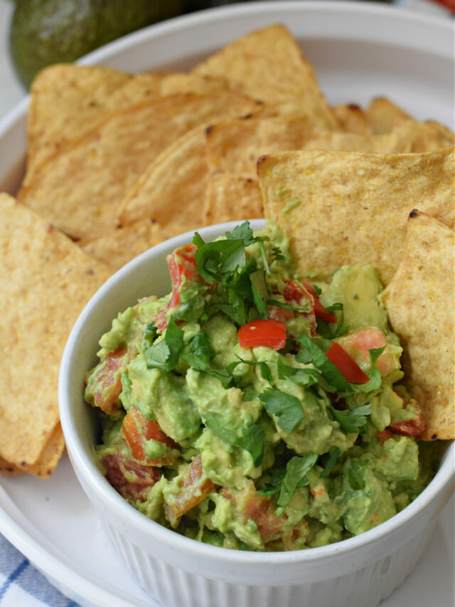 Guacamole Recipe with Sour Cream  – Story