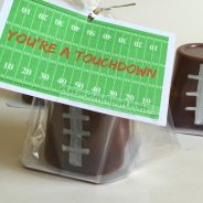 Last minute Valentine idea - You're A Touchdown with printable - KidFriendlyThingsToDo.com