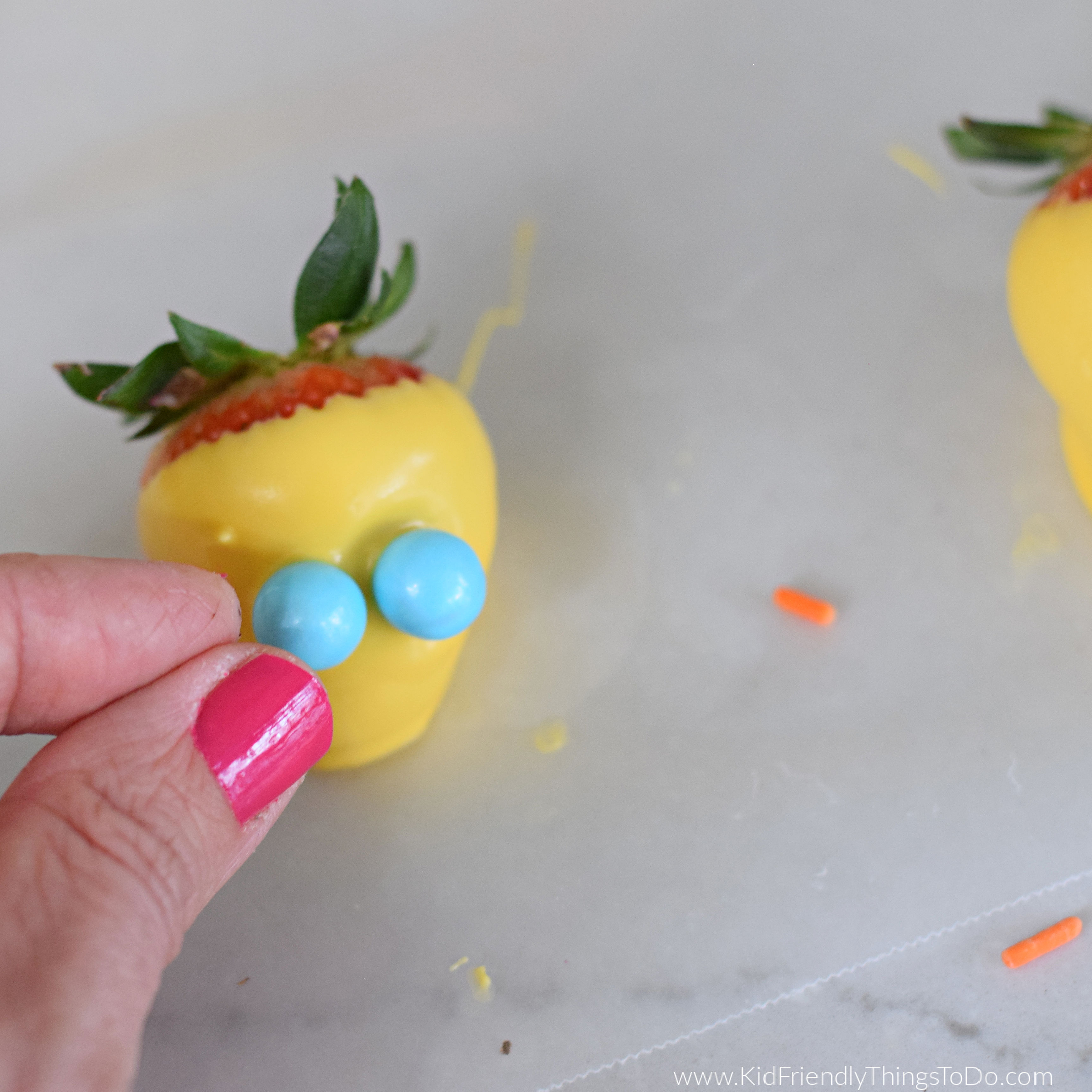 making Easter chicks treats for kids 