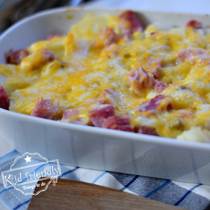 Delicious Cheesy Scalloped Potatoes with Ham | Kid Friendly Things To Do