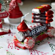 Giant Candy Sleigh for Christmas - Kid Friendly Things to Do