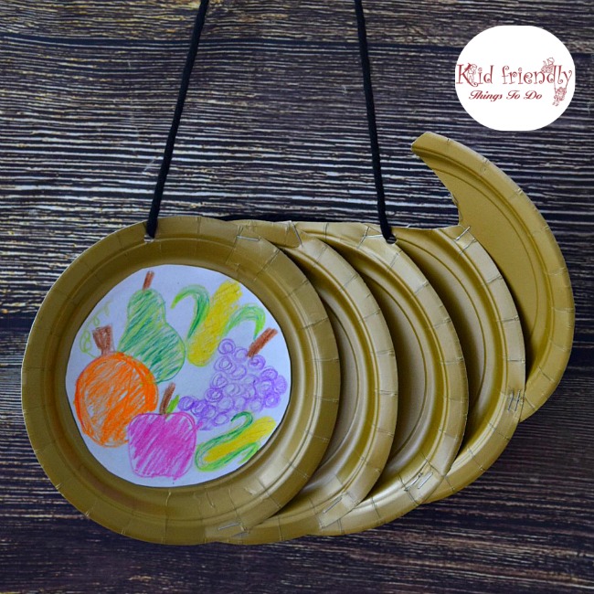 You are currently viewing Paper Plate Cornucopia Craft for a Kid’s Thanksgiving Craft