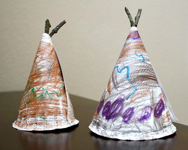 Over 30+ Thanksgiving Crafts & Thanksgiving Food Crafts ( Fun Foods) for Kids! www.kidfriendlythingstodo.com