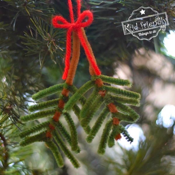 Pipe Cleaner Ornament (A Pretty Pine Bough) | Kid Friendly Things To Do