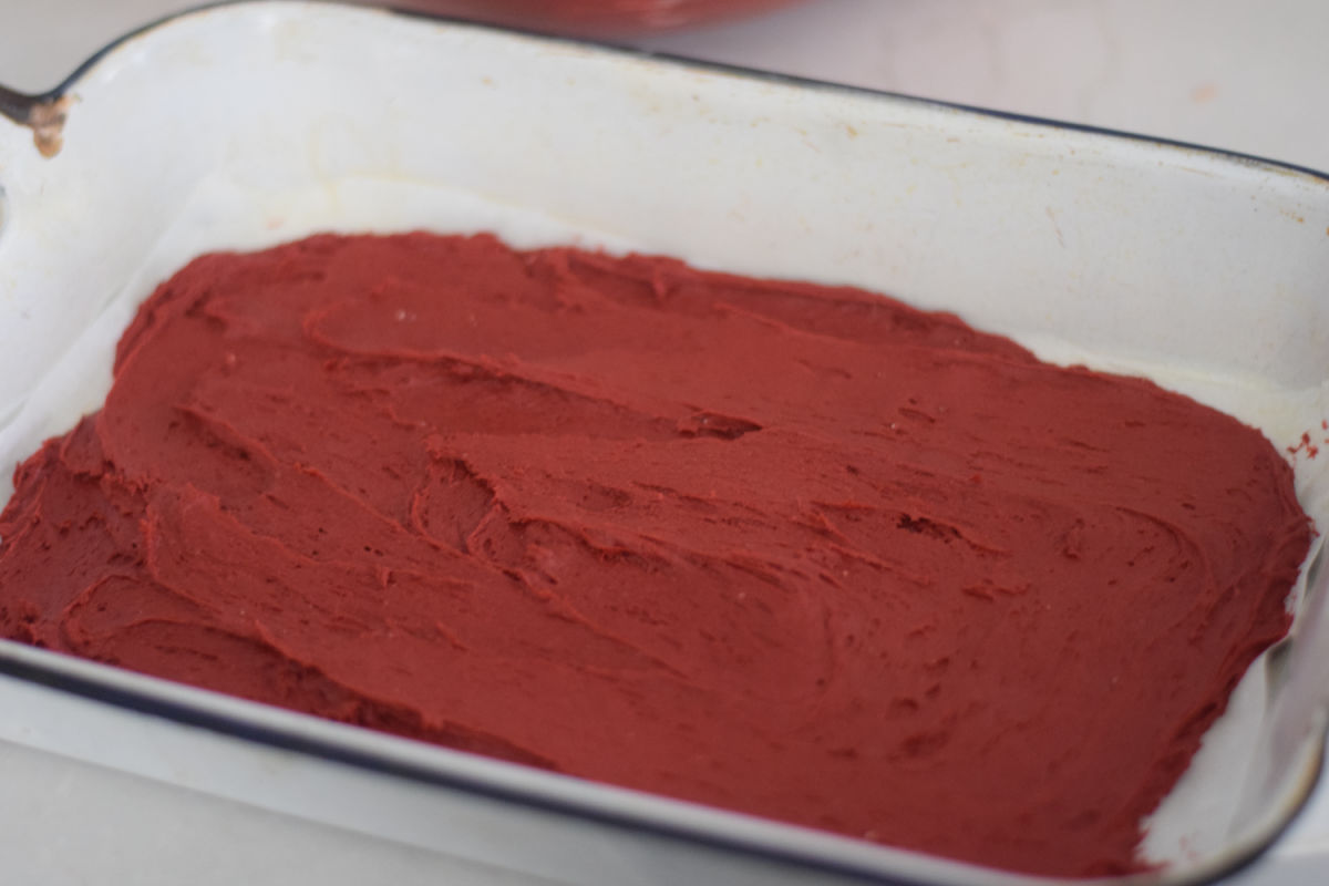 red velvet cake brownies 