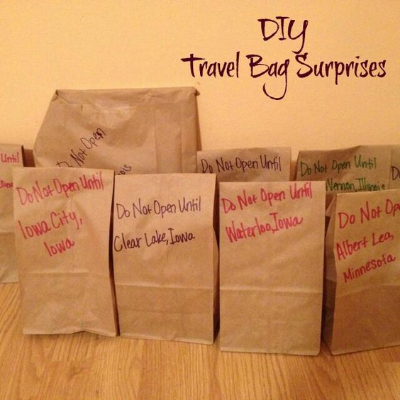 Over 15 Must Try Road Trip Hacks For Easy Travelling with Kids - Ideas for organizing the car or van for family road trips! www.kidfriendlythingstodo.com printables