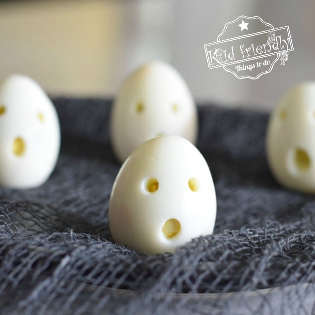 Ghost Hardboiled Eggs for a Healthy Halloween Kid’s Breakfast Treat