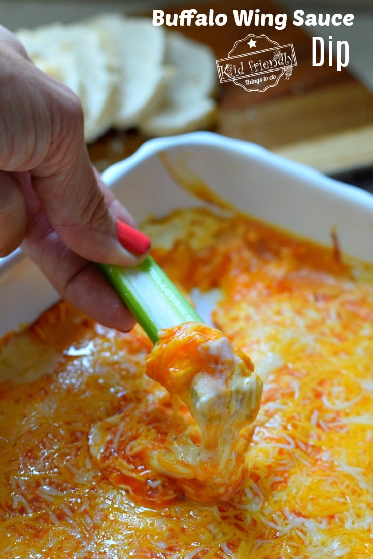 Buffalo Dip Warm Appetizer with Cream Cheese