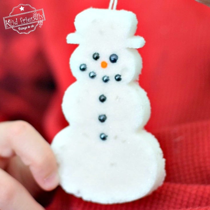 Make Sugar Ornaments With the Kids for a Fun Winter or Christmas Craft - Use cookie cutters to shape a snowflake, snowman Christmas tree and more! perfect for preschool, older kids or adults! www.kidfriendlythingstodo.com