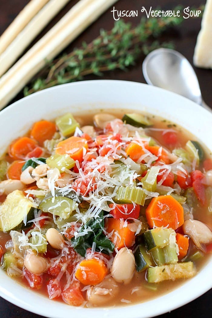 Over 21 Cozy and Easy Soup Recipes For Winter Nights - Delicious Health Detox Soups and Cozy Comfort Soups Perfect for those cold winter nights - www.kidfriendlythingstodo.com