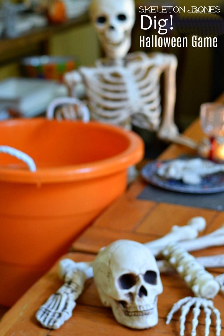 Halloween Game with skeleton bones
