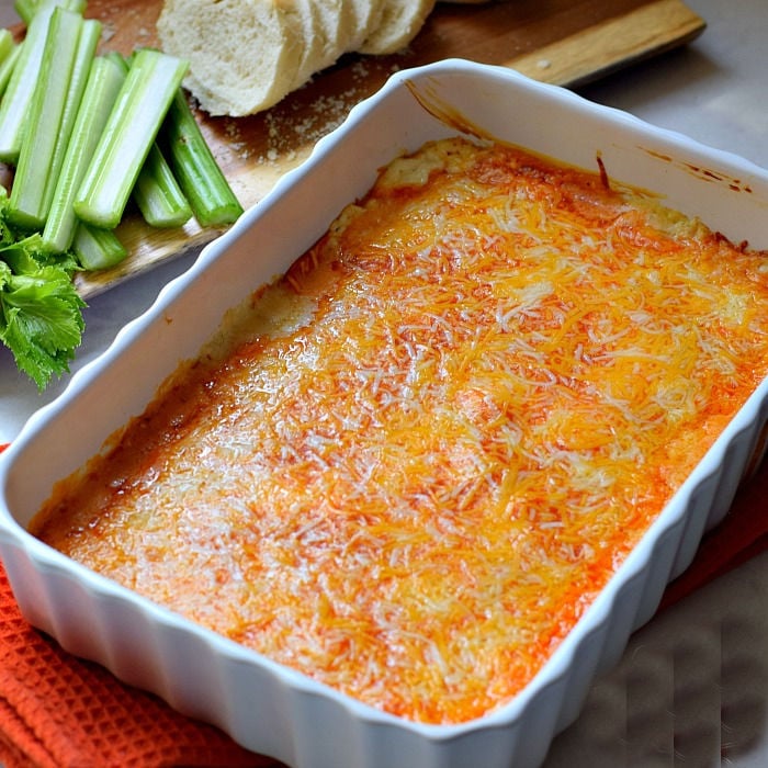 Read more about the article Easy Buffalo Dip without Chicken