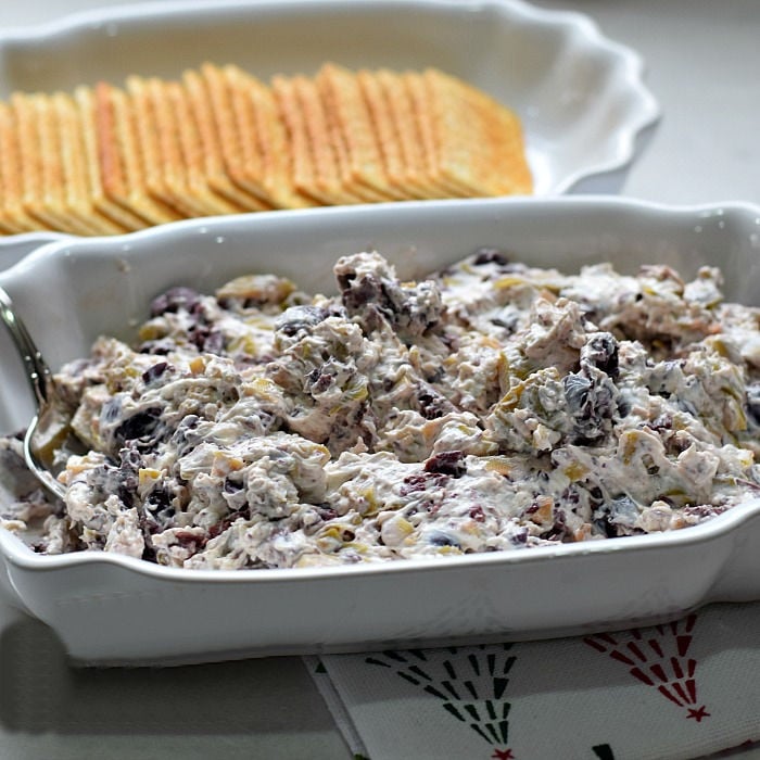 Cream Cheese and Olive Spread Dip