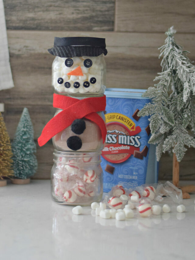 DIY Snowman Hot Chocolate Kit in Jars  – Story