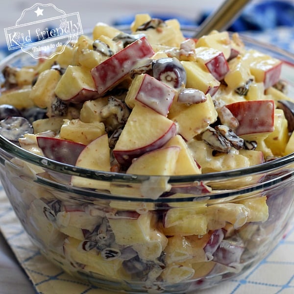 Old Fashioned Waldorf Salad {For a Crowd} |  Kid Friendly Things To Do
