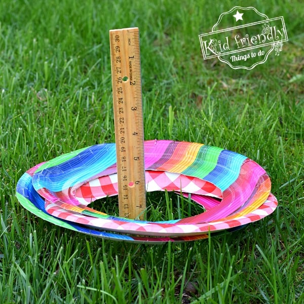 Ring toss game for outdoor