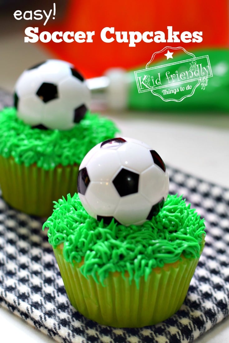 easy soccer cupcakes