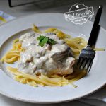 Crock Pot Chicken with sour cream sauce recipe