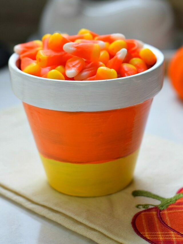 Candy Corn Clay Pot – Story