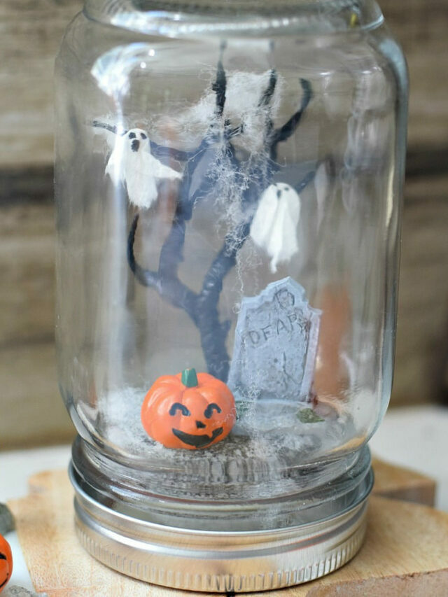 Halloween Mason Jar – Story