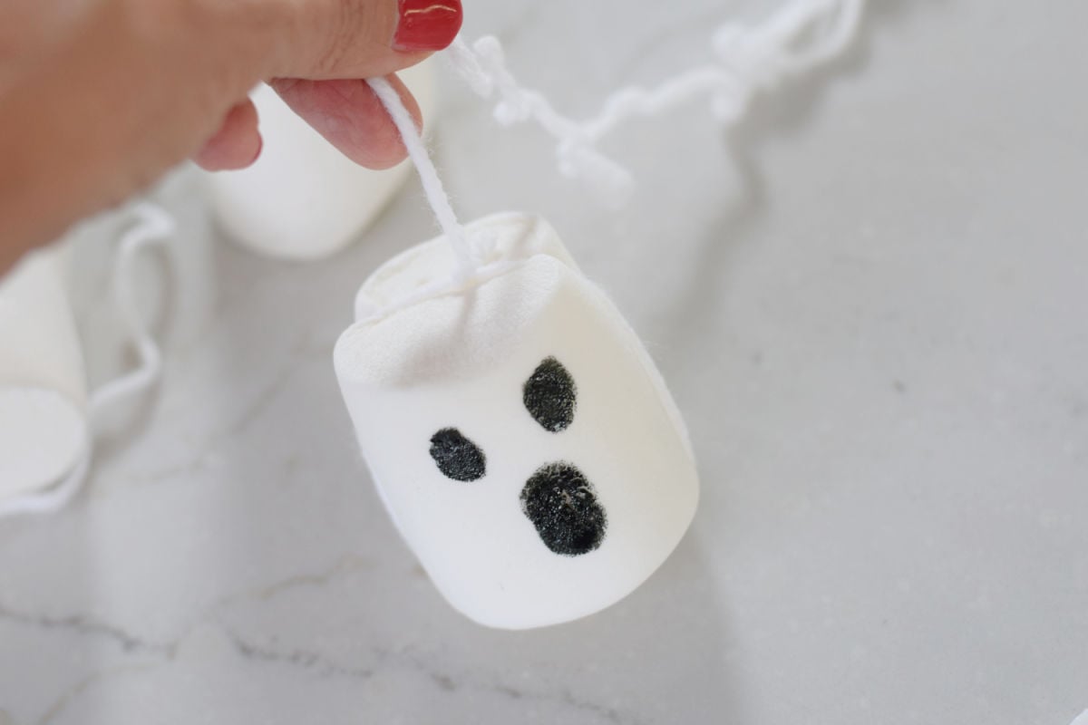 jumbo ghost marshmallow on a string 
