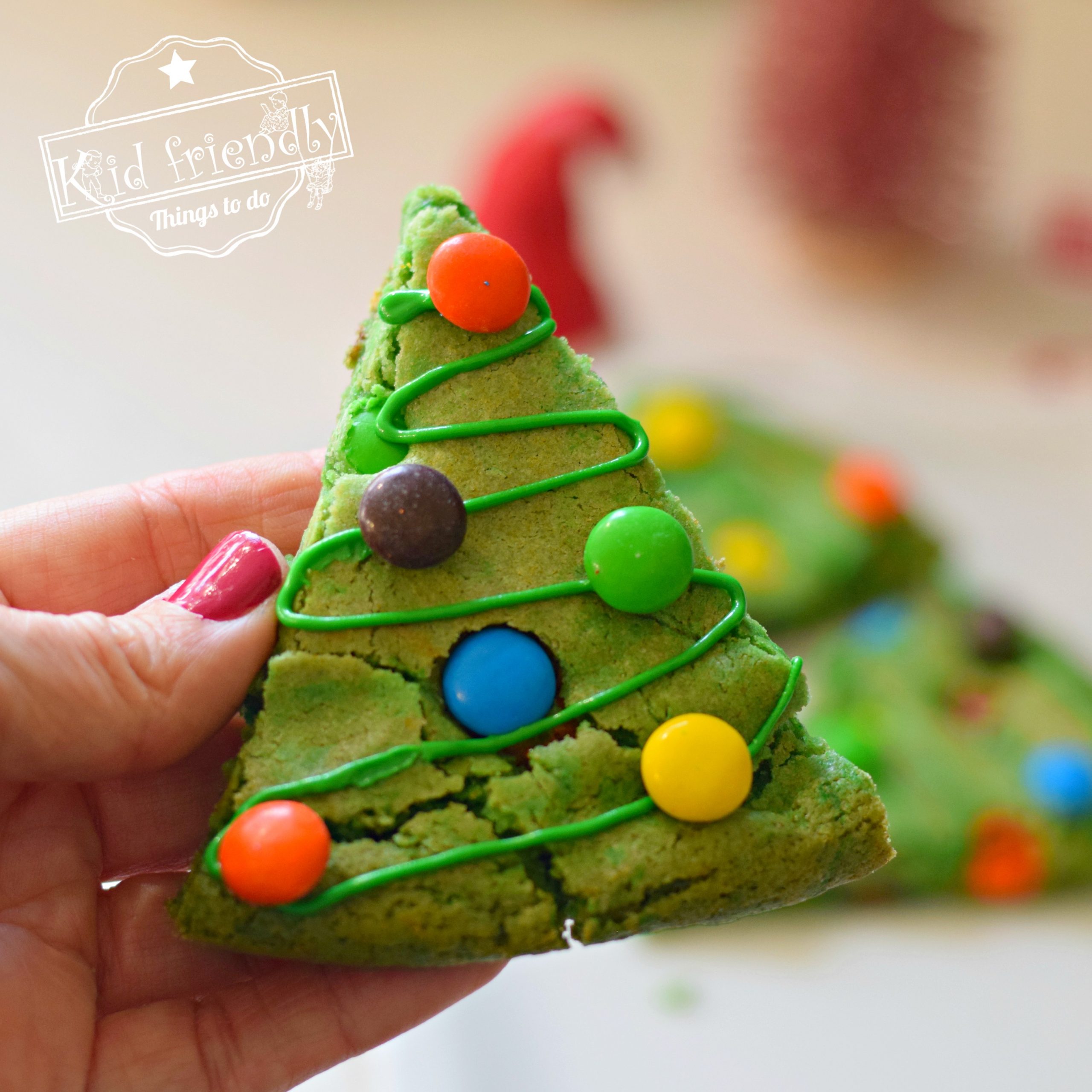 You are currently viewing Christmas Tree Shaped Brownies | Kid Friendly Things To Do