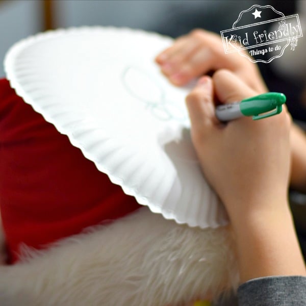 Paper Plate Pictionary fun holiday game idea