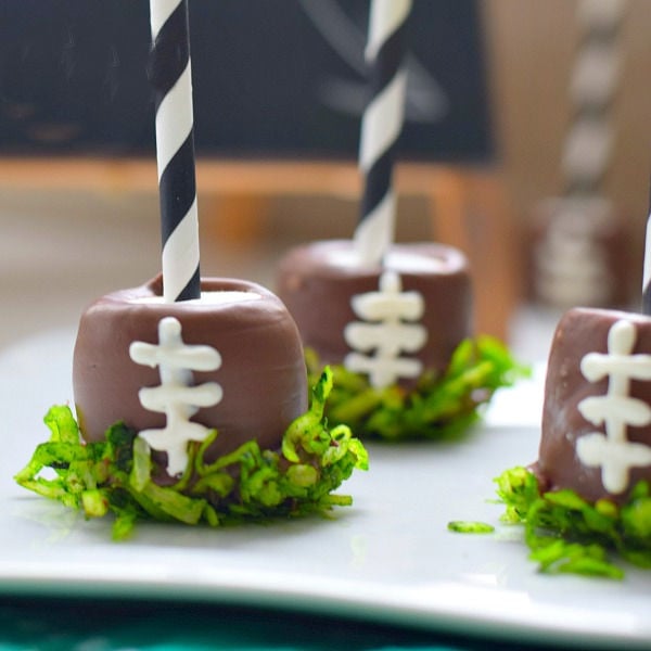 Valentine Crafts Decortating Food  Super bowl food, Food, Superbowl party  food