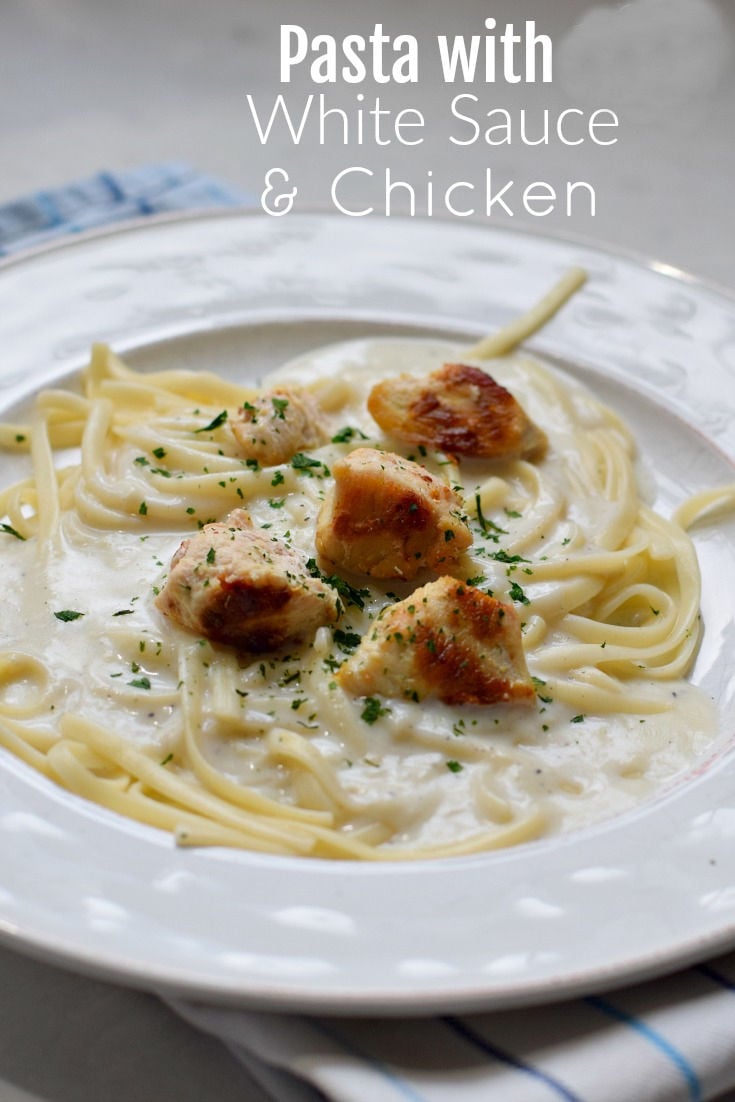 Chicken with White Sauce and Pasta