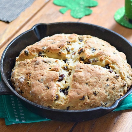 Read more about the article Irish Soda Bread with Raisins {Delicious and Moist}