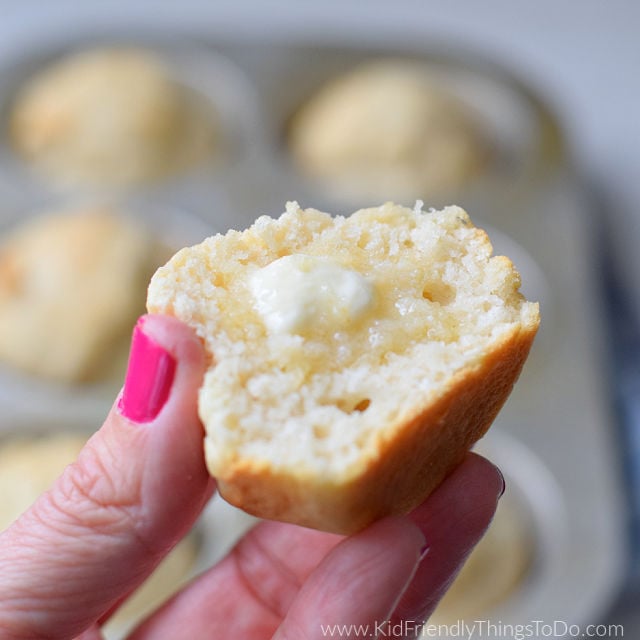 Quick, No Yeast Rolls Recipe | Kid Friendly Things To Do