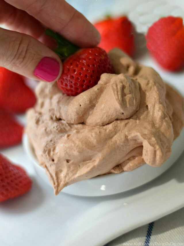 Homemade Chocolate Whipped Cream – Story