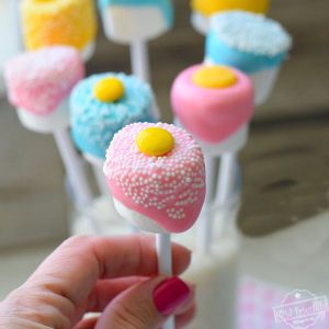 pastel marshmallow pops for spring or mother's day