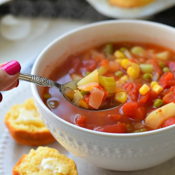 Copycat Cracker Barrel's Vegetable Soup (With VIDEO) | Kid Friendly Things  To Do