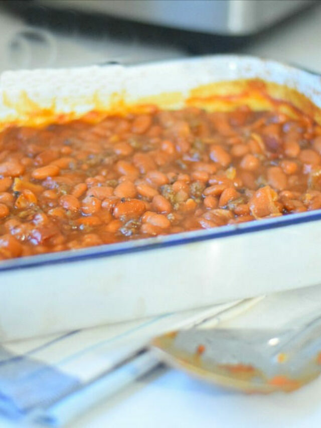 Cowboy Baked Beans with Ground Beef and Bacon – Story