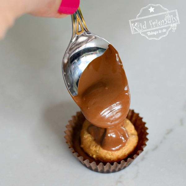 how to make Resee's Peanut Butter Cups