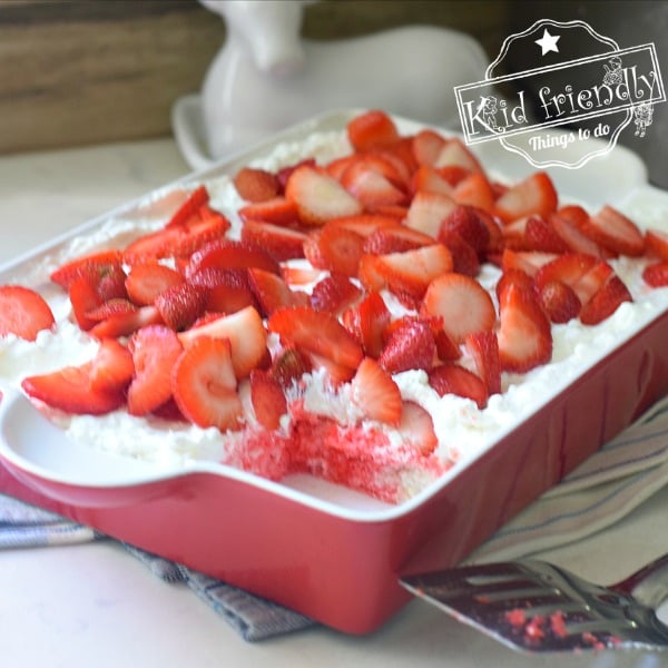 Strawberry Jello Poke Cake Recipe {Easy} | Kid Friendly Things To Do