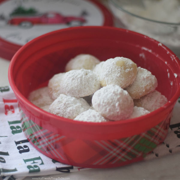 buttery snowball cookies