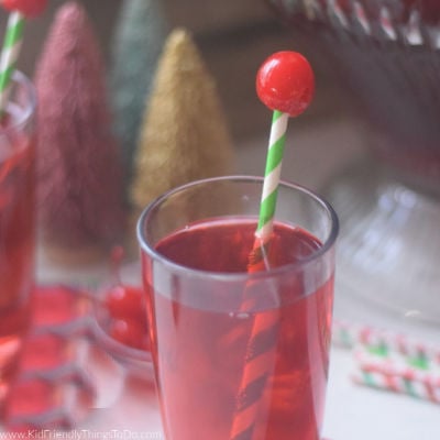 Read more about the article Rudolph Punch {A Christmas Drink for Kids}