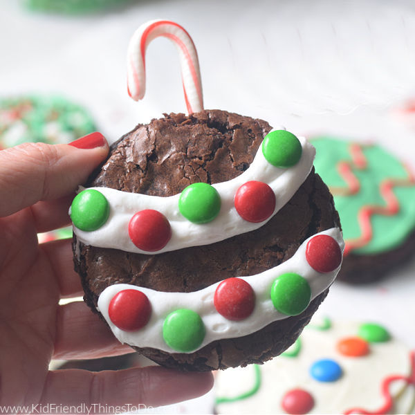 You are currently viewing Christmas Ornament Brownies