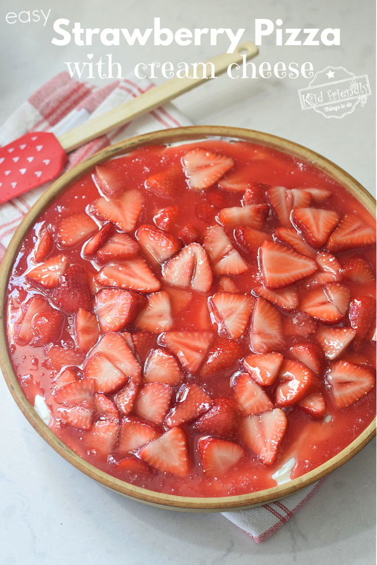 easy to make Strawberry Pizza 