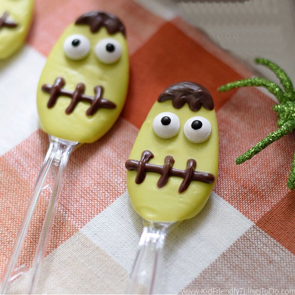Frankenstein Halloween chocolate covered spoons