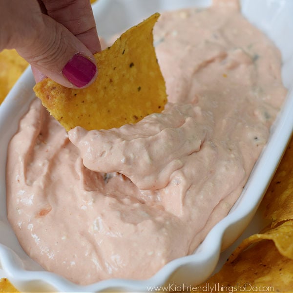 Read more about the article Cream Cheese and Salsa Dip {2 Ingredients!} | Kid Friendly Things To Do