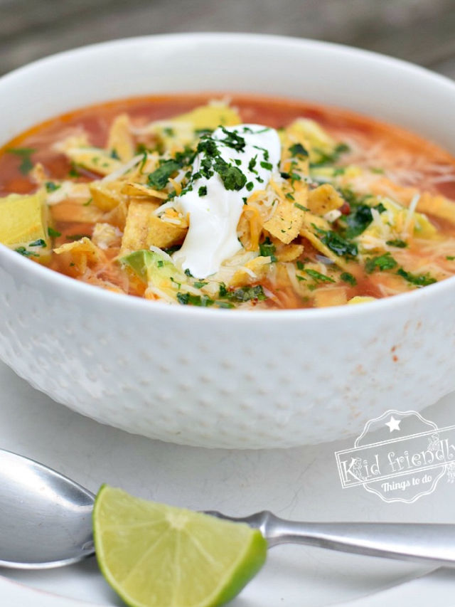 slow cooker chicken tortilla soup